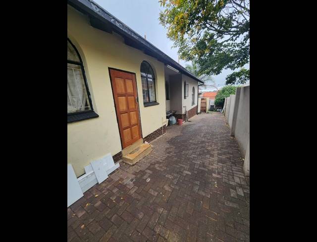 3 BEDROOM HOUSE FOR SALE IN LAUDIUM
